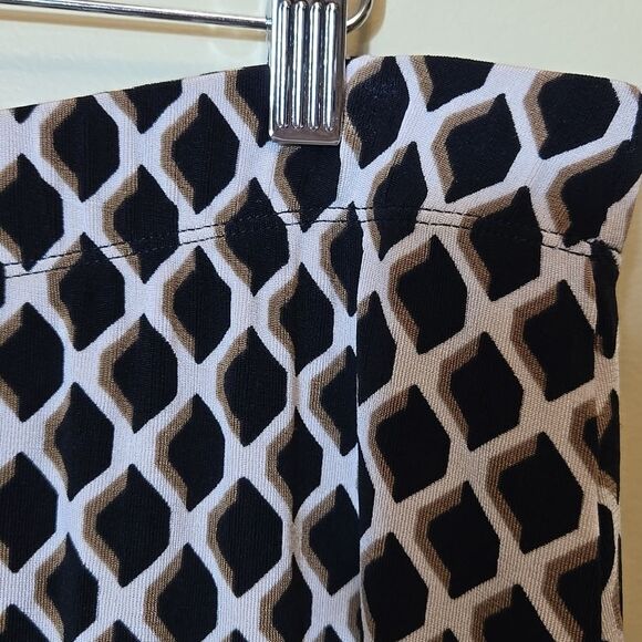 Chico's XL 16 Travelers Pull On Taper Ankle Pants Travel Stretch Geometric Print - Picture 3 of 11